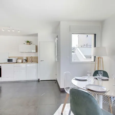 Domaine D'augustin By Interhome Saint-Malo
